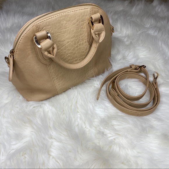 š¤SALE: price dropš¤ Urban Expressions handbag - Picture 5 of 8